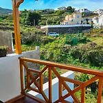 Cozy Canarian House La Casa De Mis Abuelitos By Hrtenerife Net
