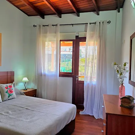 Cozy Canarian House La Casa De Mis Abuelitos By Hrtenerife Net לוס סילוס
