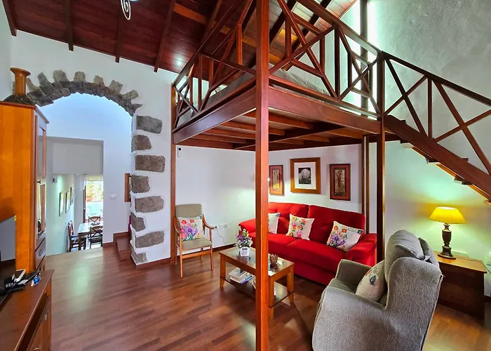 Cozy Canarian House La Casa De Mis Abuelitos By Hrtenerife Net