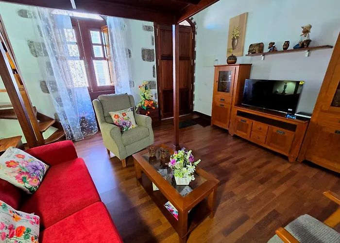 Holiday home Cozy Canarian House La Casa De Mis Abuelitos By Hrtenerife Net