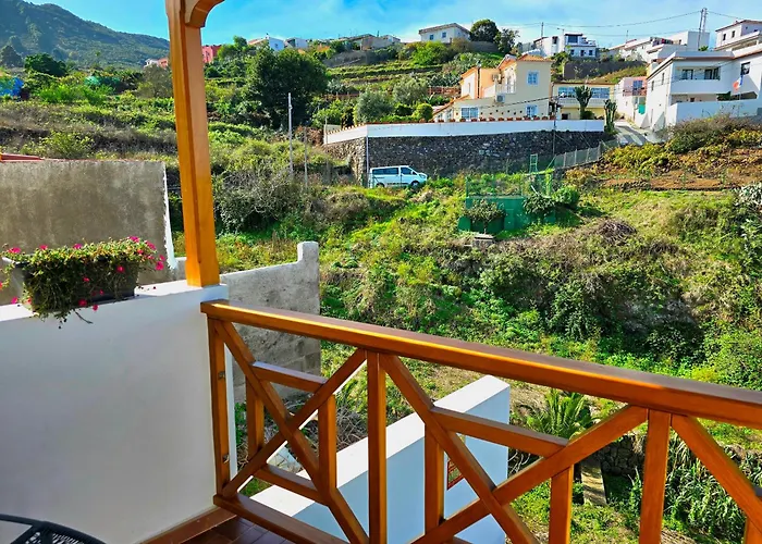 Cozy Canarian House La Casa De Mis Abuelitos By Hrtenerife Net